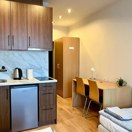 Rvr Smart With Free Parking And Self Check-in