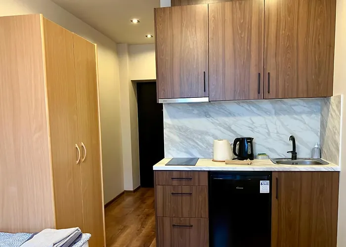 Rvr Smart With Free Parking And Self Check-in 3*