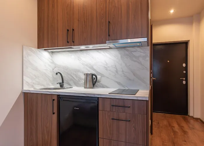 Hotel Rvr Smart With Free Parking And Self Check-in