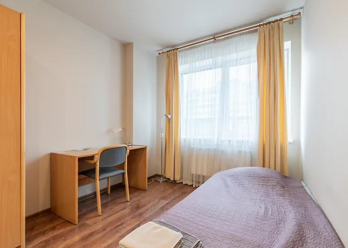 Rvr Smart With Free Parking And Self Check-in Riga