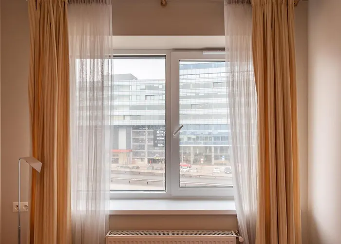 Rvr Smart With Free Parking And Self Check-in 3*