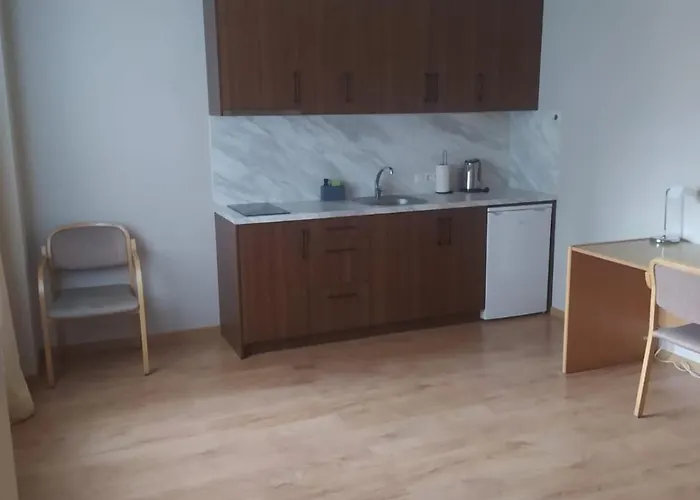 Rvr Smart With Free Parking And Self Check-in