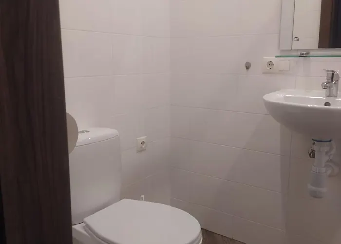 Rvr Smart With Free Parking And Self Check-in 3* Riga