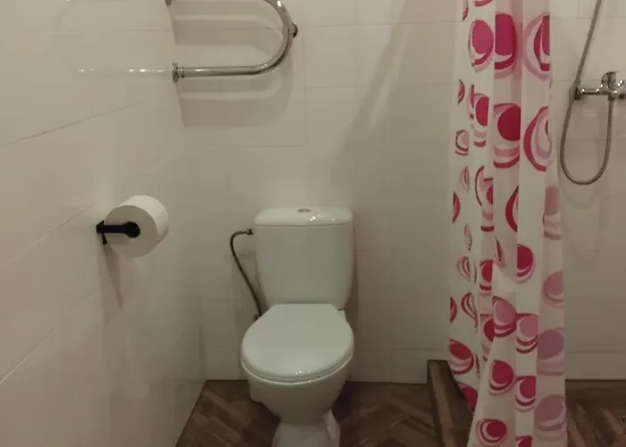 Rvr Smart With Free Parking And Self Check-in Hotel