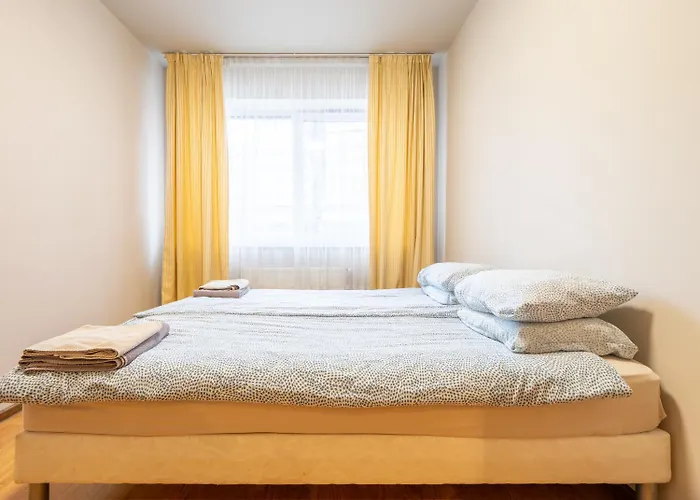 Rvr Smart With Free Parking And Self Check-in