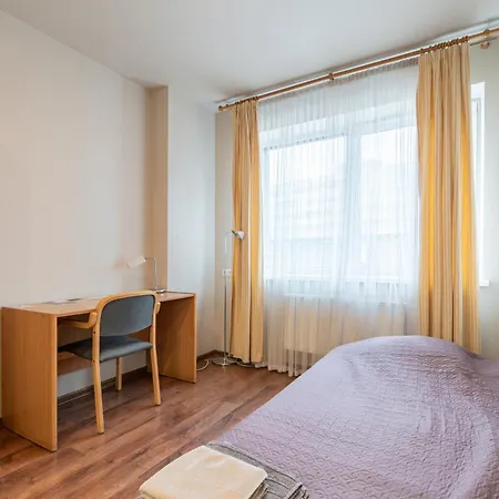 Rvr Smart With Free Parking And Self Check-in Riga