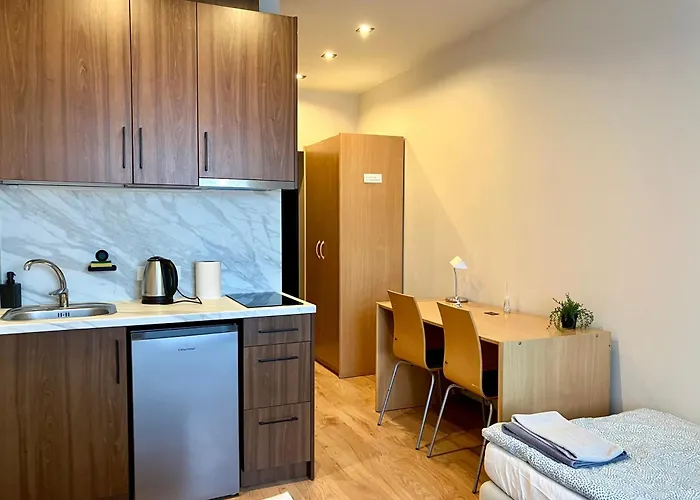 Rvr Smart With Free Parking And Self Check-in