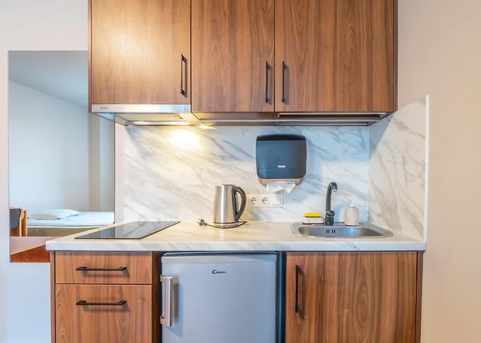 Otel Rvr Smart With Free Parking And Self Check-in 3*