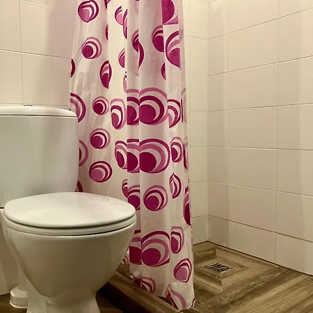 Rvr Smart With Free Parking And Self Check-in Szálloda 3*