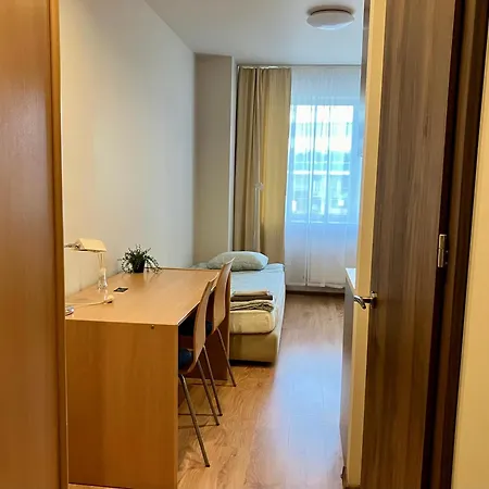 Rvr Smart With Free Parking And Self Check-in