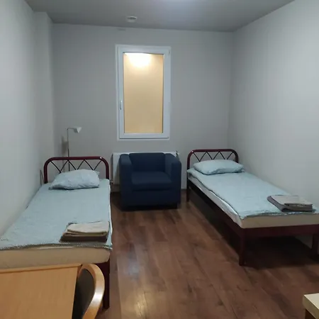 Rvr Smart With Free Parking And Self Check-in Riga