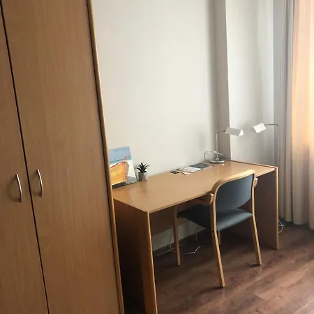 Rvr Smart With Free Parking And Self Check-in 3* Riga