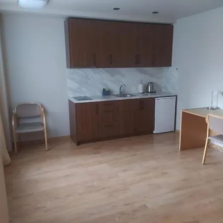 Rvr Smart With Free Parking And Self Check-in