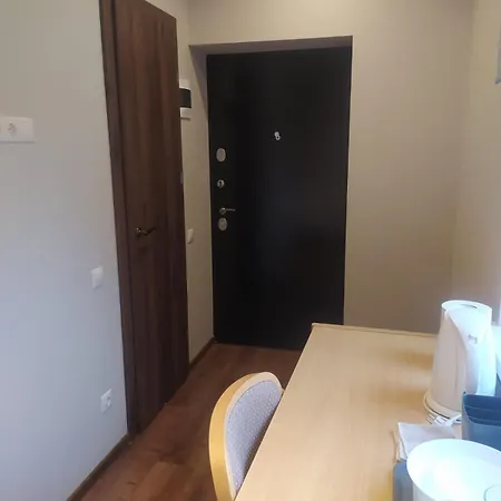 Rvr Smart With Free Parking And Self Check-in Szálloda Riga