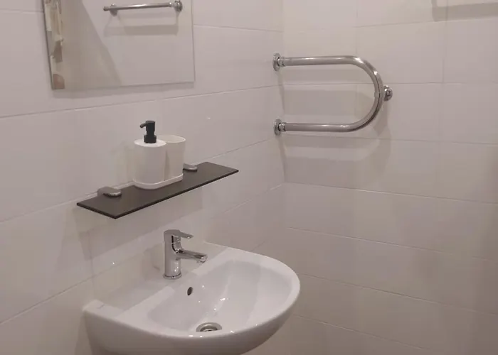 Szálloda Rvr Smart With Free Parking And Self Check-in Riga